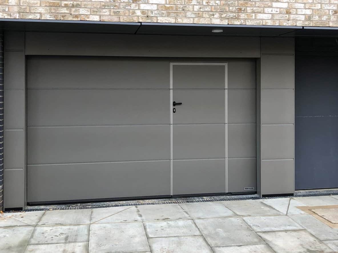 Normal garage door 图2